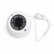 Kamera IP 2MPIX kopułkowa ogniskowa 2.8-12MM 1080MP