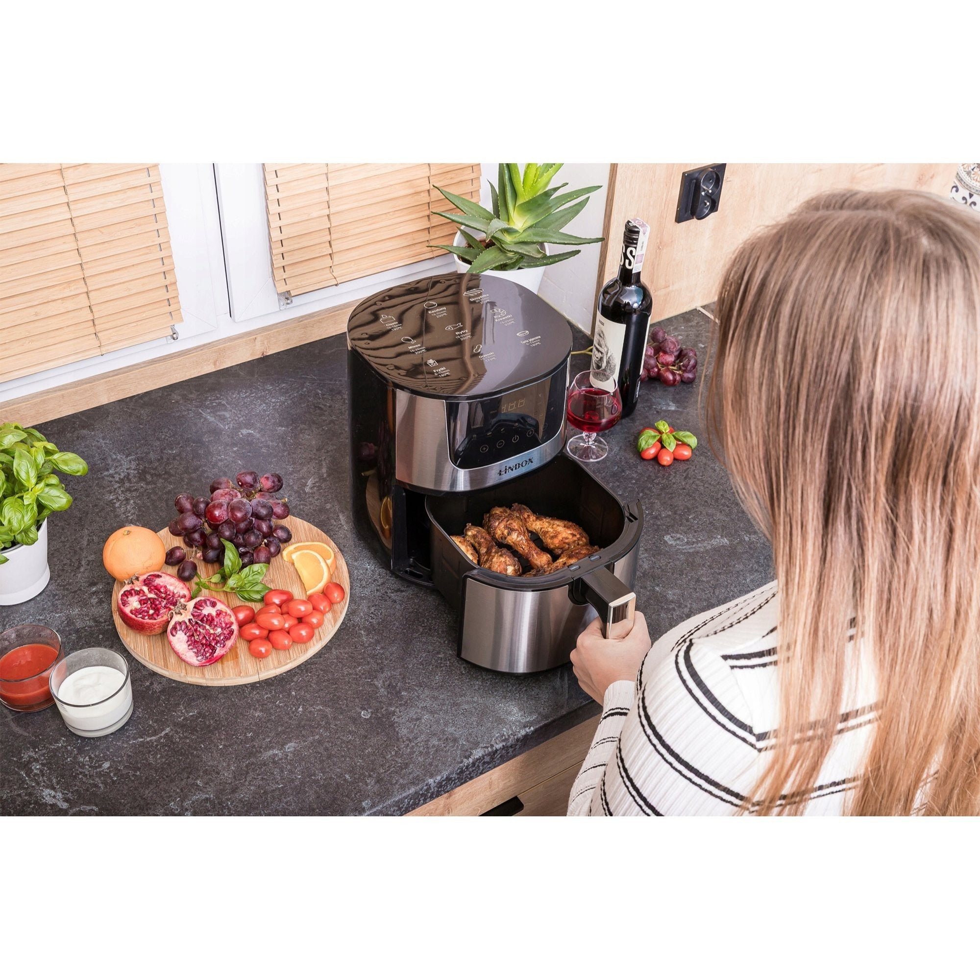 Frytkownica beztłuszczowa AIR fryer Linbox czarna 4,5L 1400W